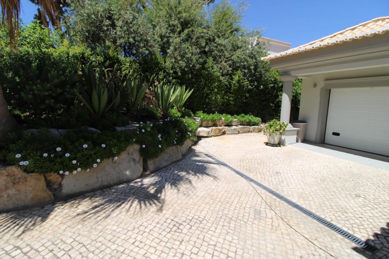 Charming Exceptional Golf Villa In Algarve Distrikt Distrikt Faro Exterior foto