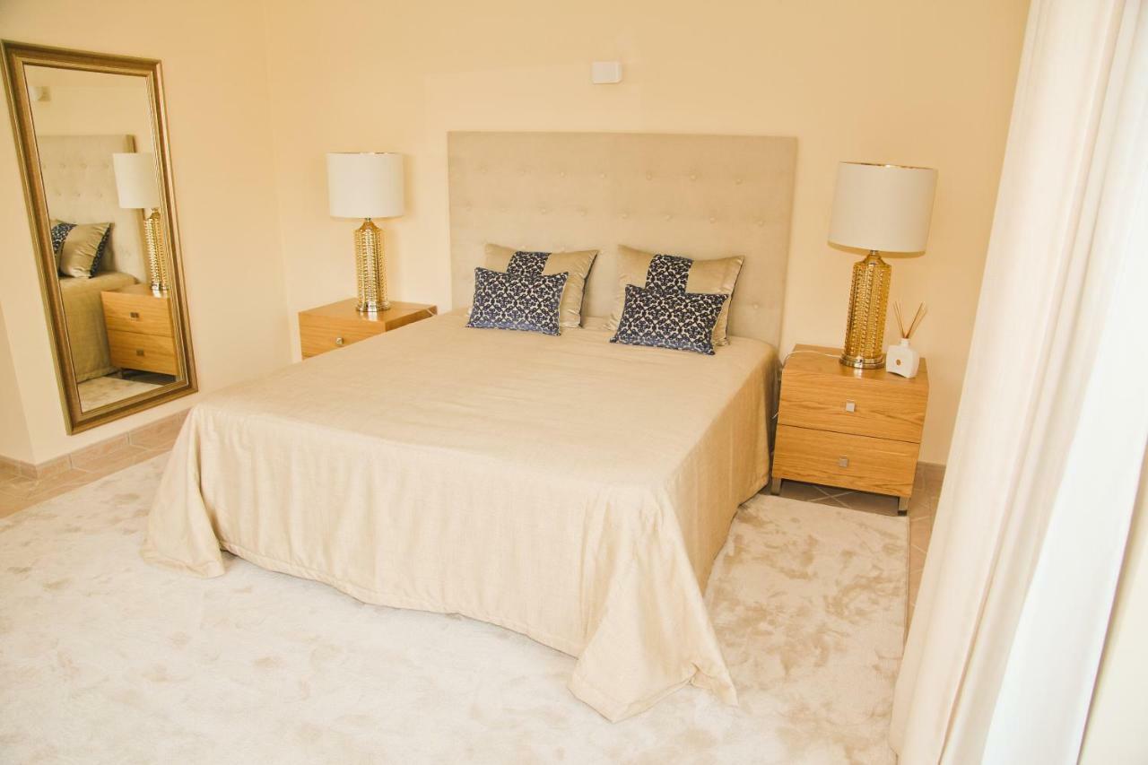 Charming Exceptional Golf Villa In Algarve Distrikt Distrikt Faro Exterior foto