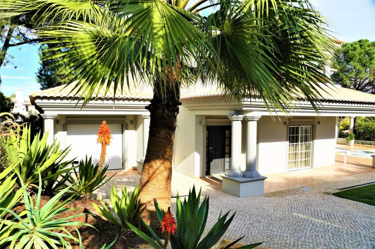 Charming Exceptional Golf Villa In Algarve Distrikt Distrikt Faro Exterior foto