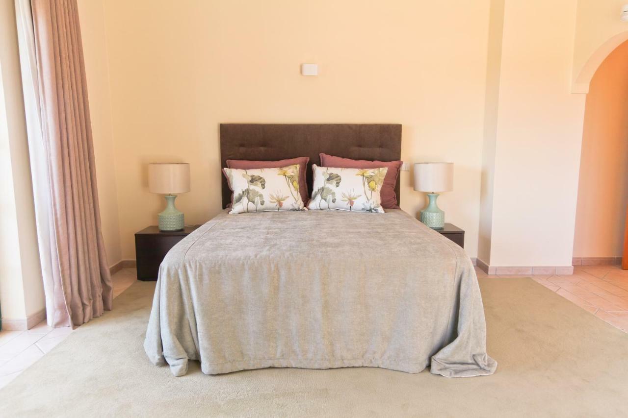 Charming Exceptional Golf Villa In Algarve Distrikt Distrikt Faro Exterior foto